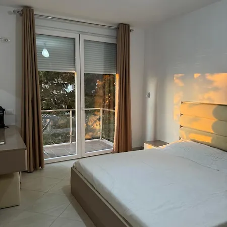 Appartaments Fra Apartment